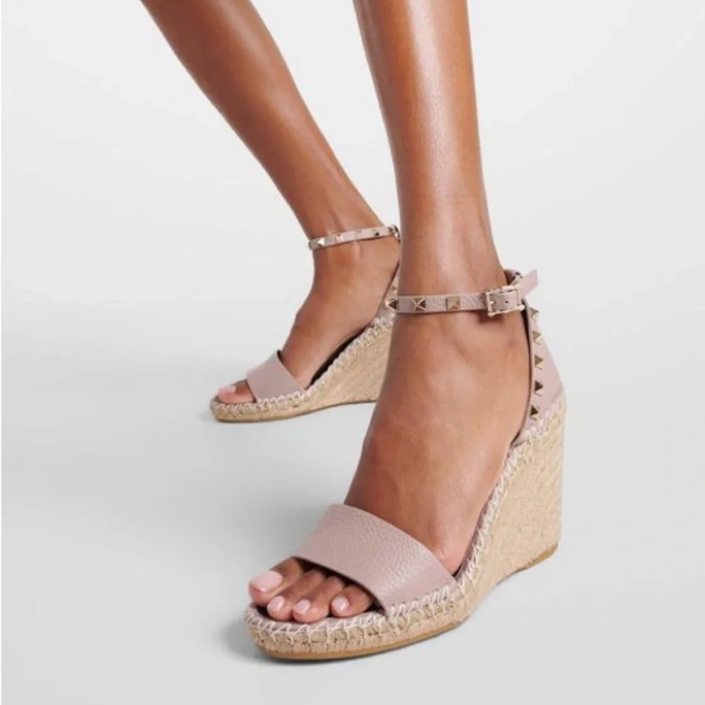 Valentino Garavani Double Rockstud Wedge Sandal 10 Poudre Espadrille Size 40 10